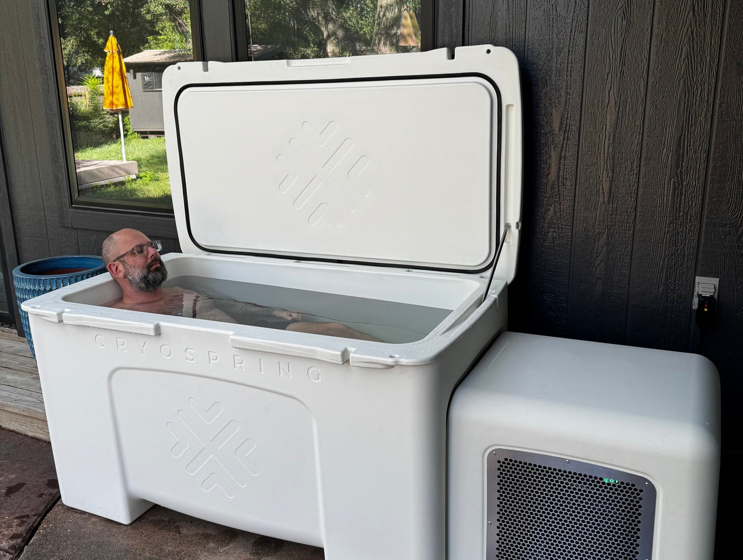 Cold Plunge Tub on Patio