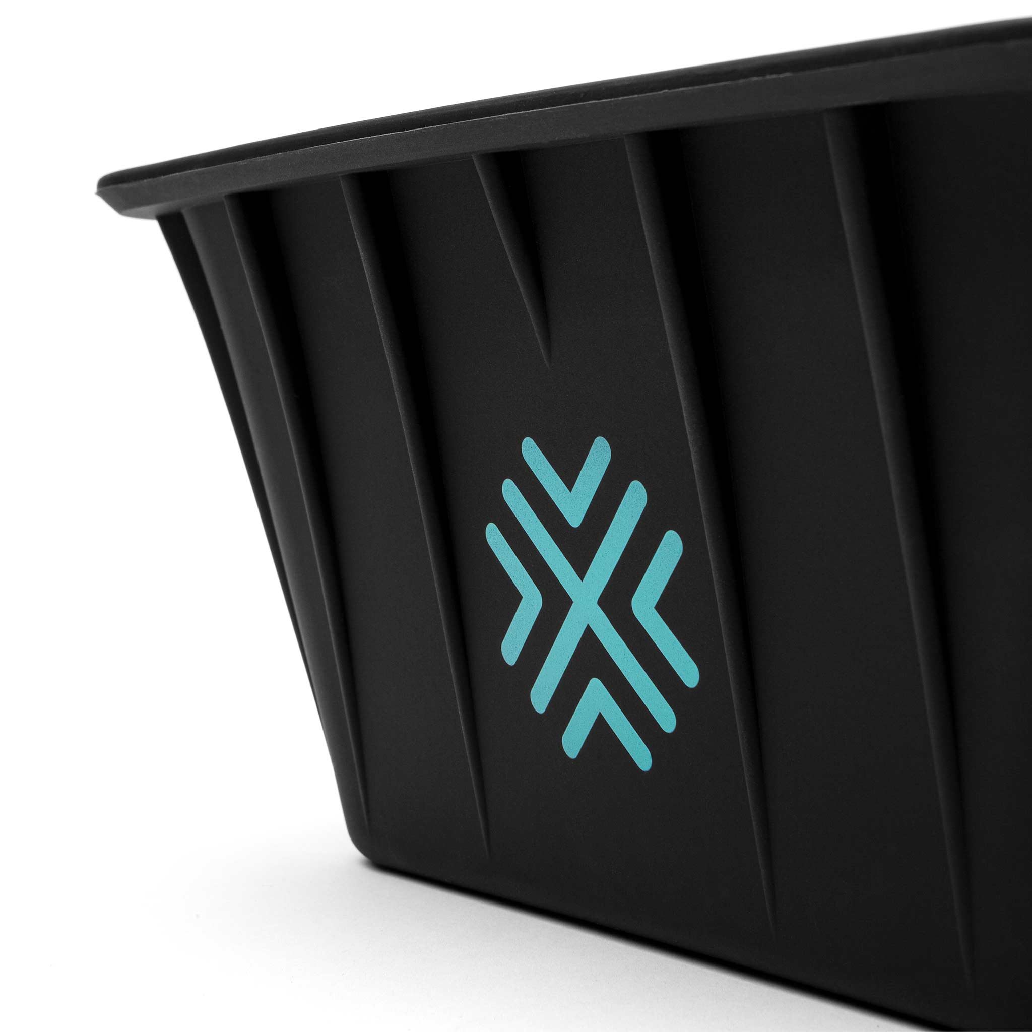 XL Ice Block Mold – Cryospring Cold Plunges